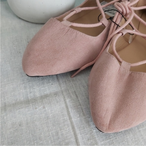 Madden Girl ballet flats blush pink lace around  pointed toes - Picture 8 of 13